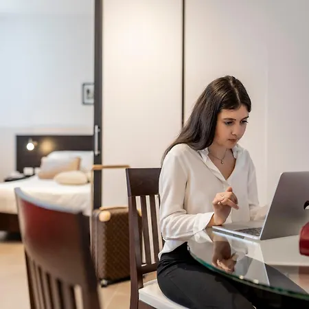Aparthotel Mosaico